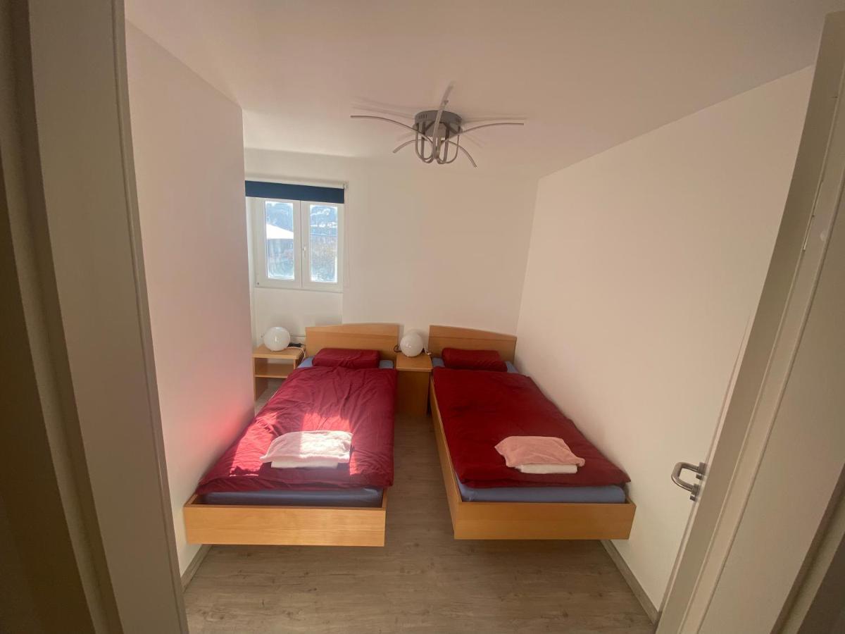 Today Appartement Famille Chippis Exterior foto